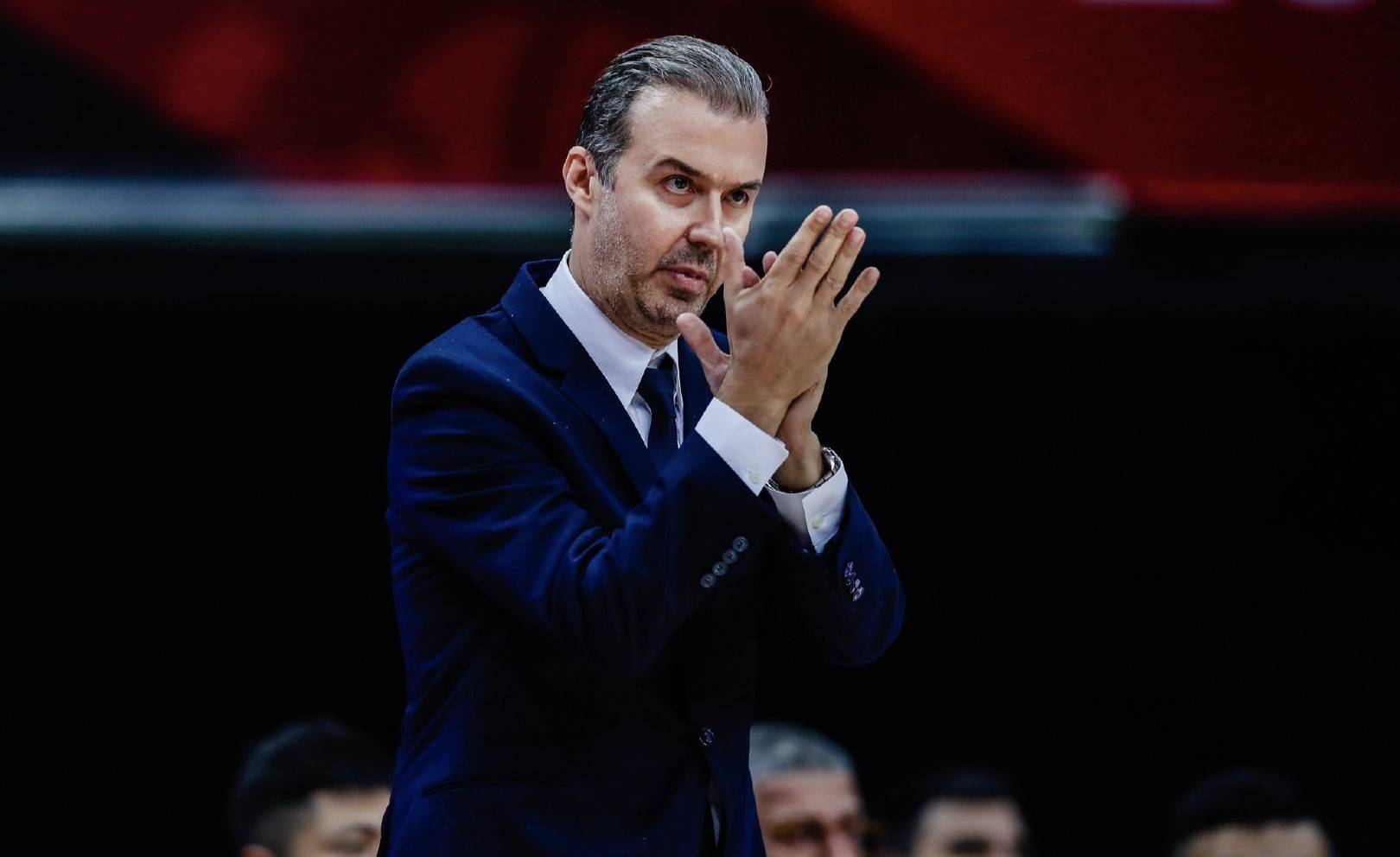 爱游戏官网集结日奥兰多魔术调整名单以备社区盾，外线爆发环节打磨，质疑声仍在，赛季目标并未改变的简单介绍