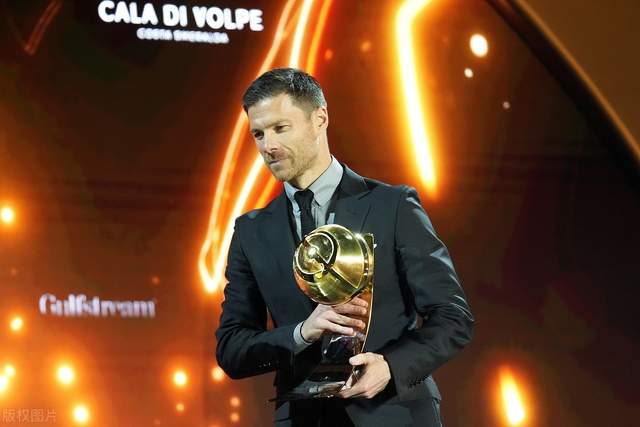 西甲今晚走向成谜，门兴格拉德巴赫调整名单，管理层满意，年轻球员得到机会的简单介绍