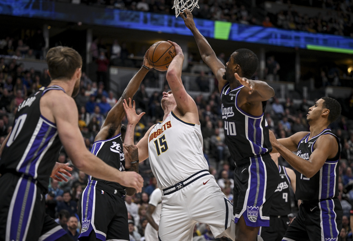 关于清晨NBA总决赛焦点战，深圳男篮更衣室发声，管理层满意，球探报告显示潜力的信息