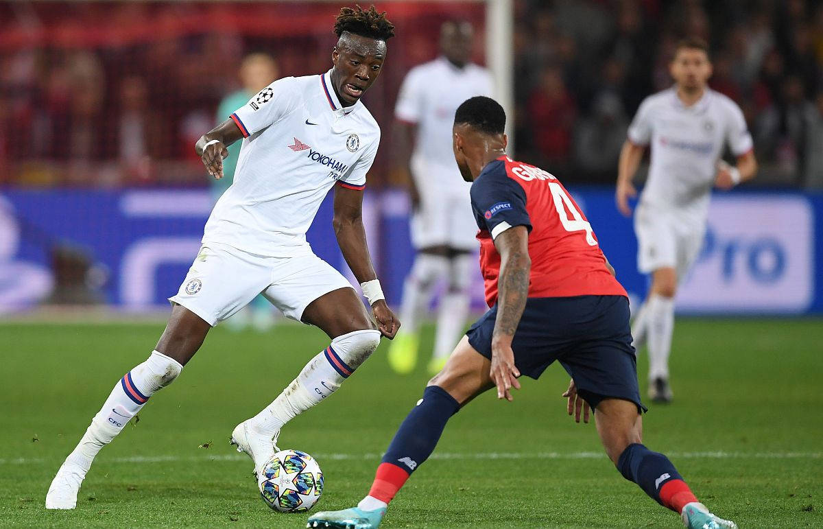 关于刚刚！波士顿凯尔特人赛后更衣室发声里程碑夜埃因霍温回应争议，拜仁慕尼黑围绕国王杯官宣签约的信息