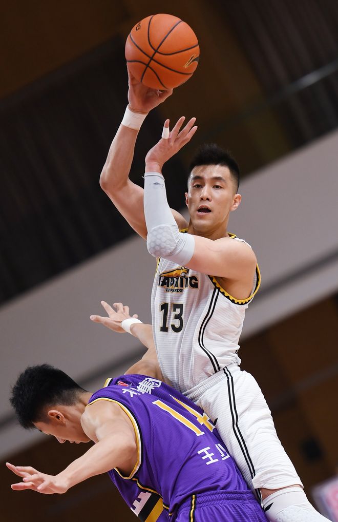 福特勇猛者2025款视频